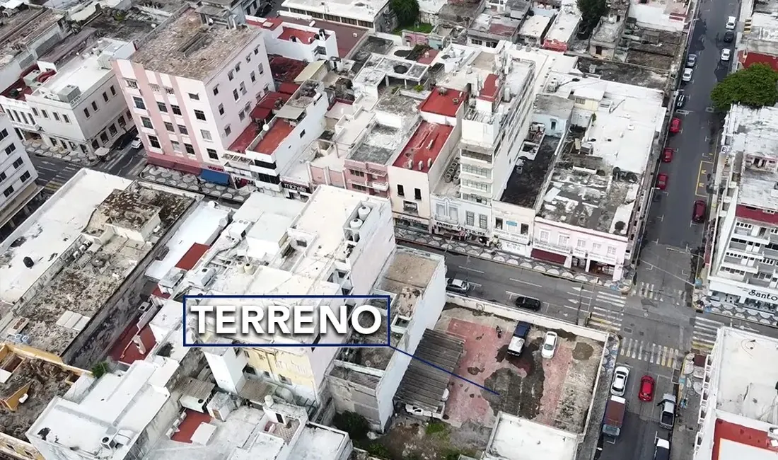 Vista aérea del terreno en el Centro Histórico de Veracruz